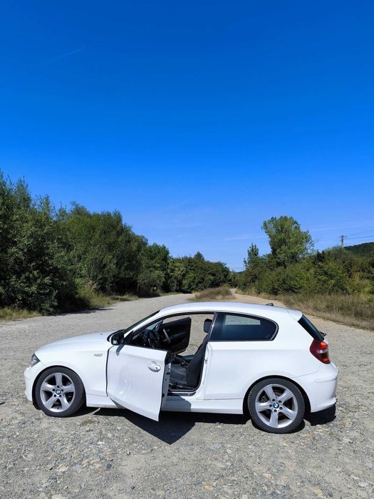 BMW Seria 1 2011 — imagine 2