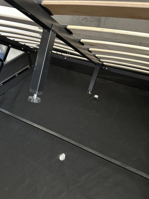 Pat dublu king size 165x205 cu spatiu depozitare