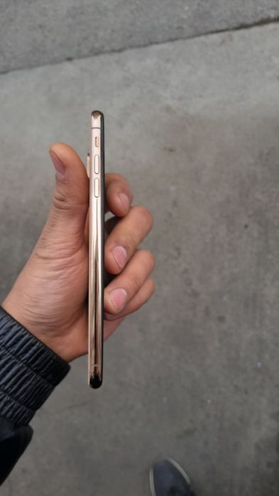 Iphone xs max sotiladi