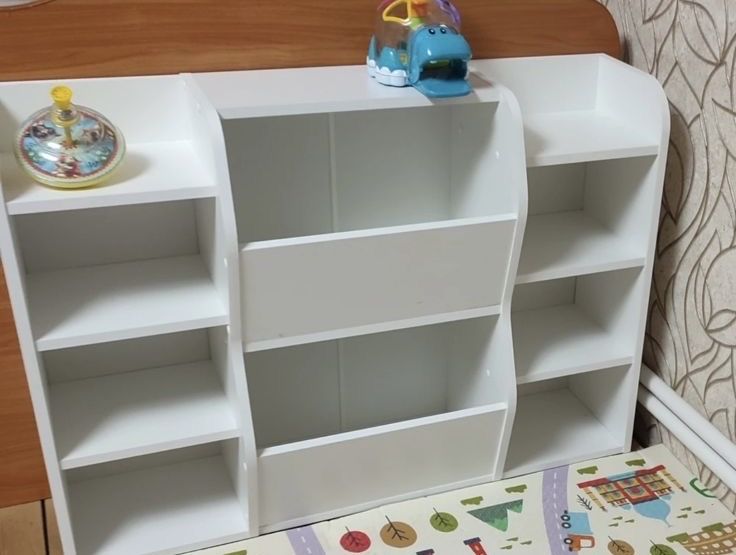 Продам полку стеллаж для игрушек