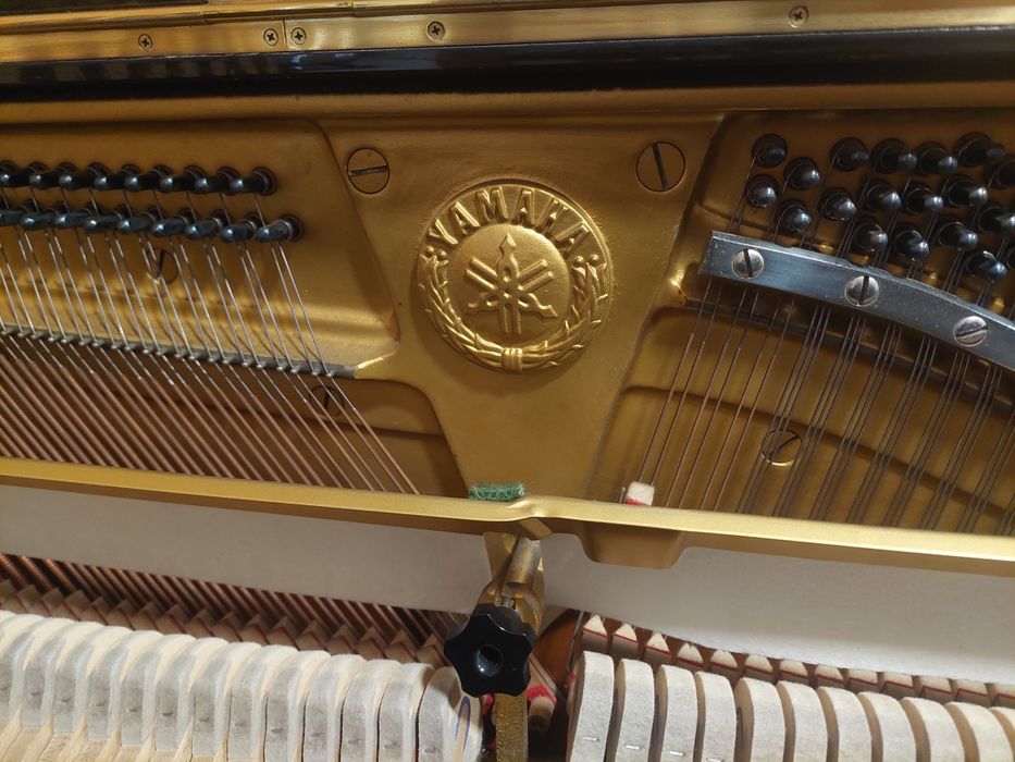 Pianina vertical YAMAHA U3 H – fabricat în Japonia, stare excelentă