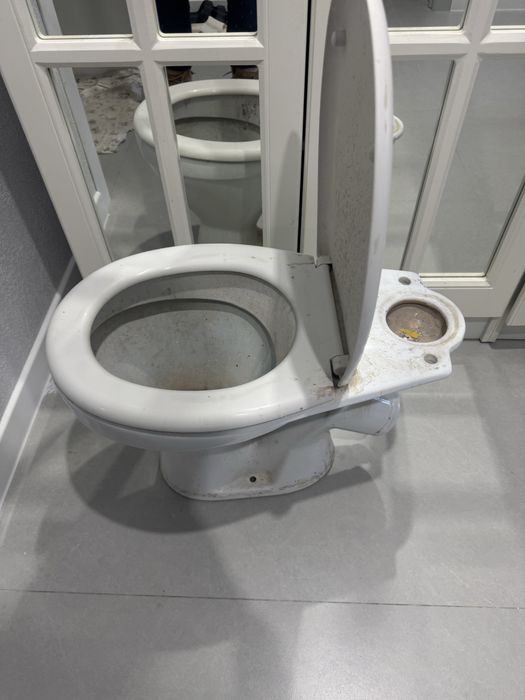 Продам бу унитаз