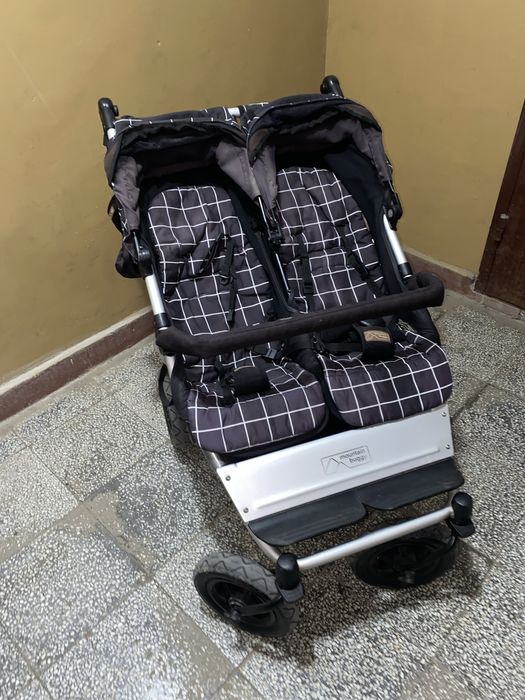 Количка за близнаци Mountain Buggy duet