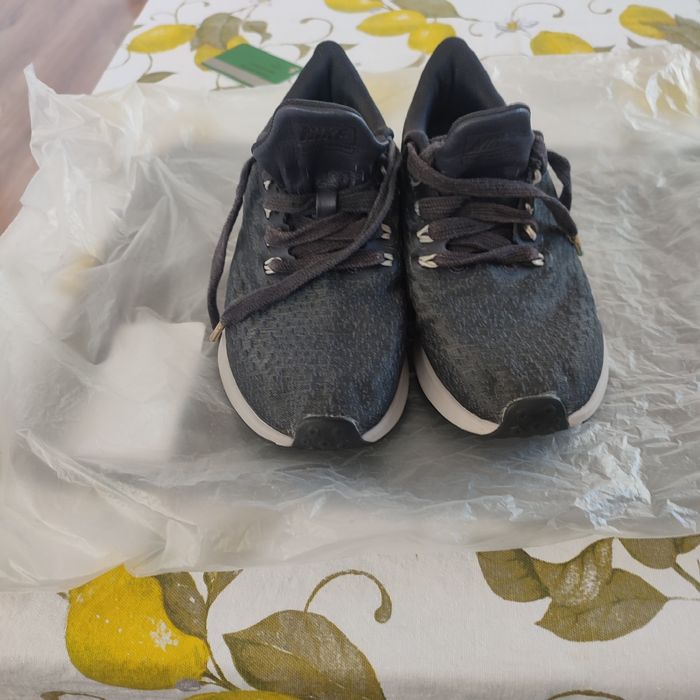 Дамски маратонки