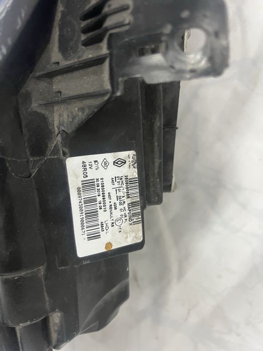 Far stanga renault clio 4 full led