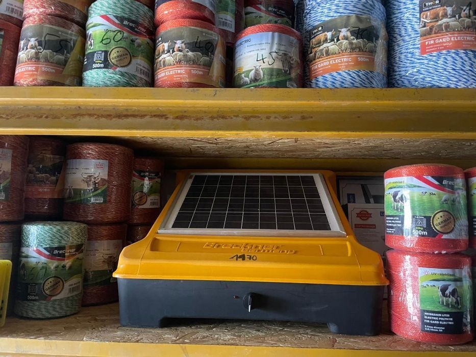 Aparat generator impulsuri kit gard electric 12V, 5 Joule, 40km solar