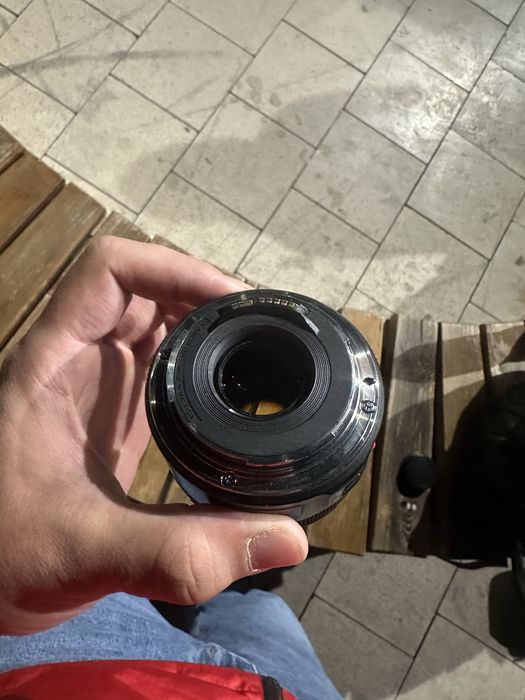 Canon 50mm 1.8 обьектив