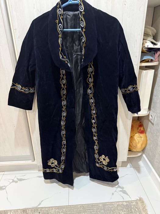 продам новый чапан