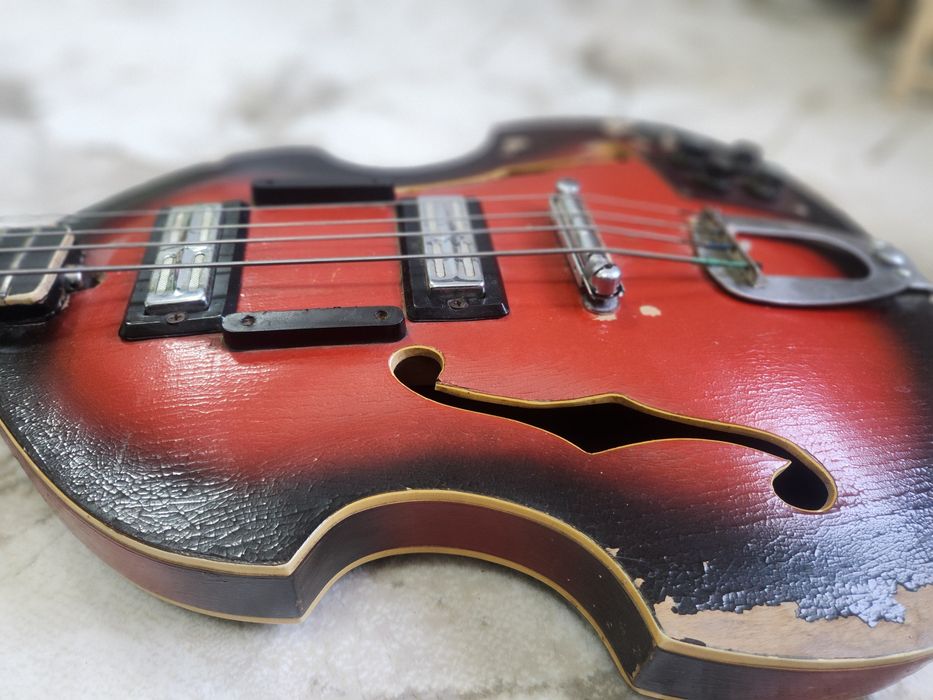 Chitara electrica bass vintage