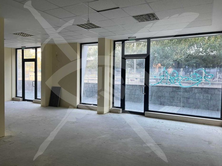 Продава се Магазин в Бургас, Център - 164 кв.м за 2199 €/кв.м - Снимка #7