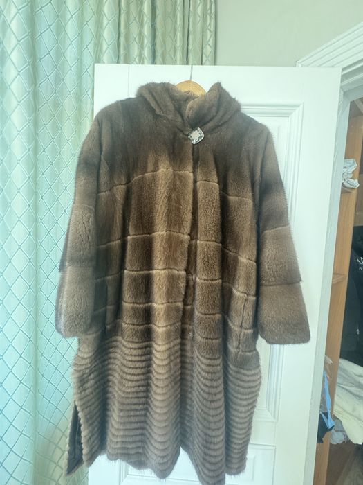 Шуба норковая 50 размер Греция
