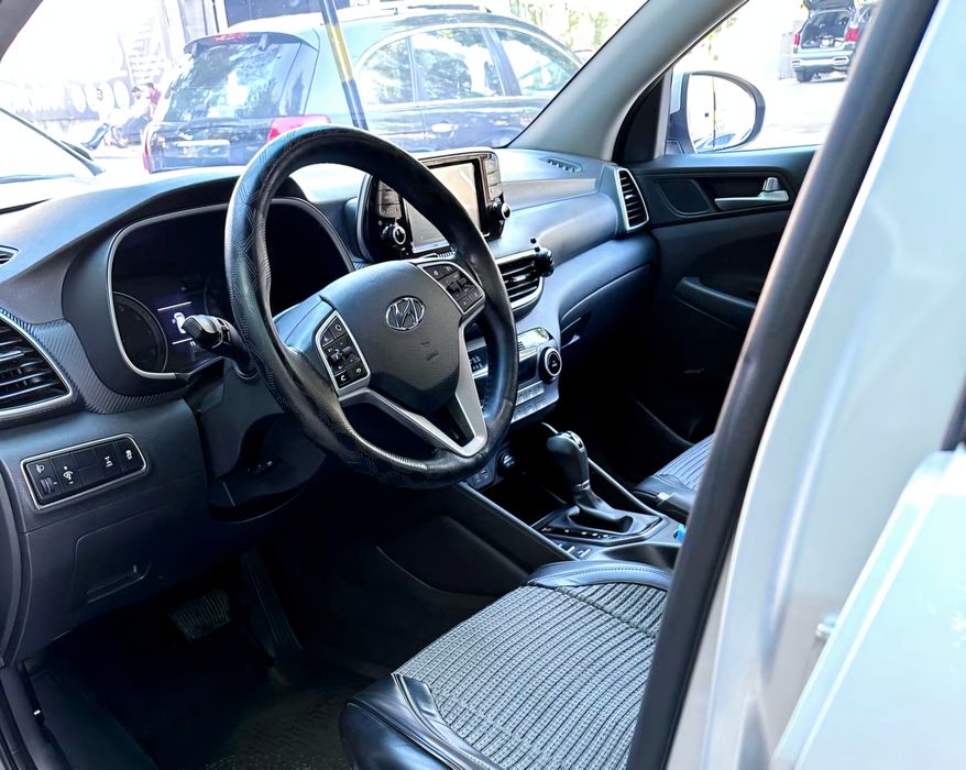 Продам Hyundai tucson comfort 2020 года