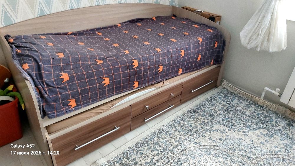 Детская двуспальная кровать