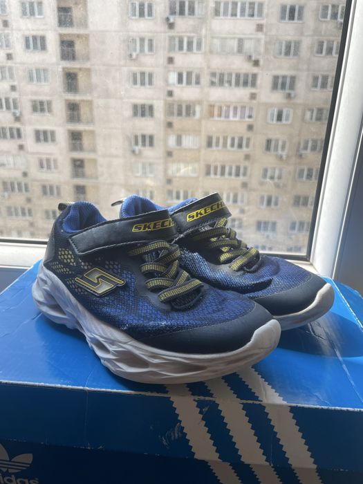 Кроссовки для мальчика