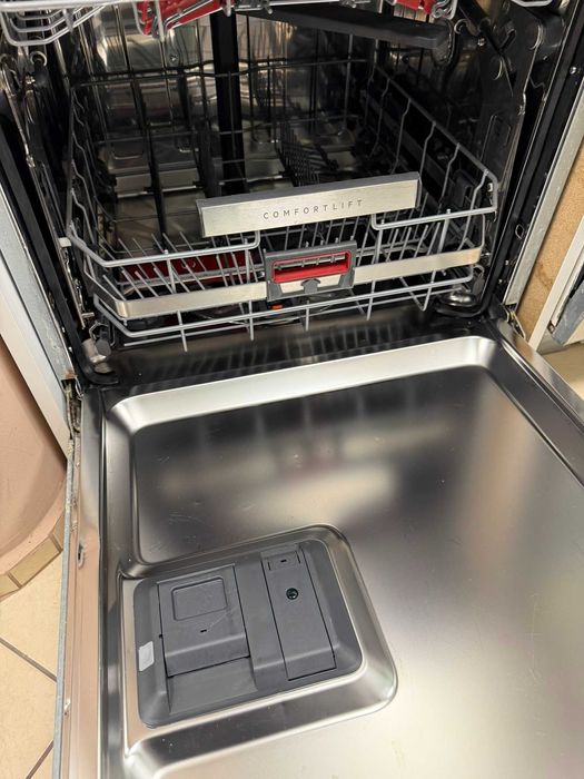 Съдомиална за вграждане Lift 13К - AEG FSK93800P