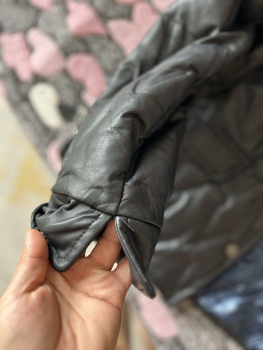 Продам кожанку демо сезон