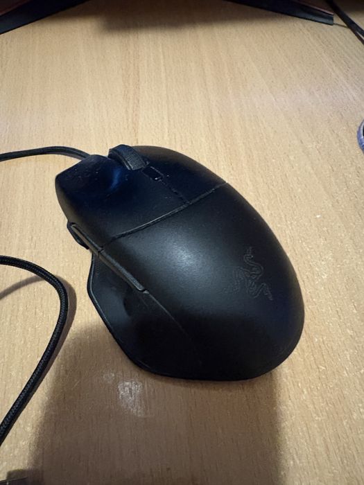 Mouse Razer Basilisk