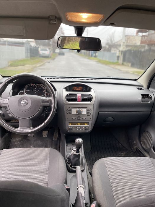 Opel corsa 2005 impecabila