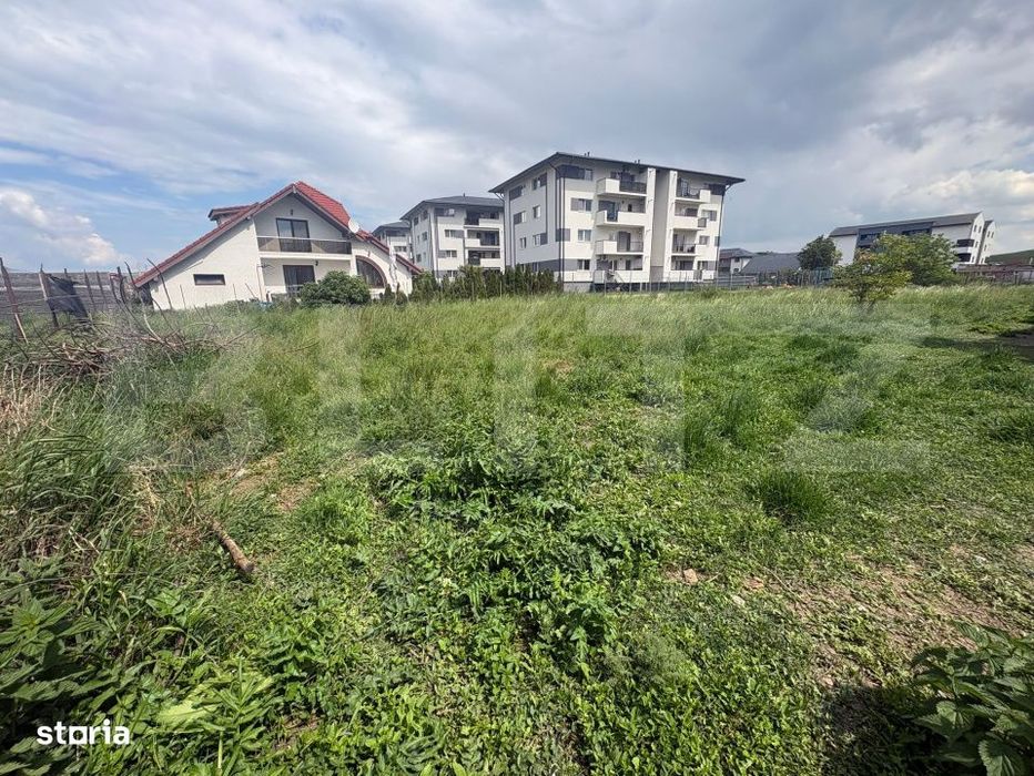 Teren intravilan 1000 mp in Apahida – oportunitate excelenta pentru