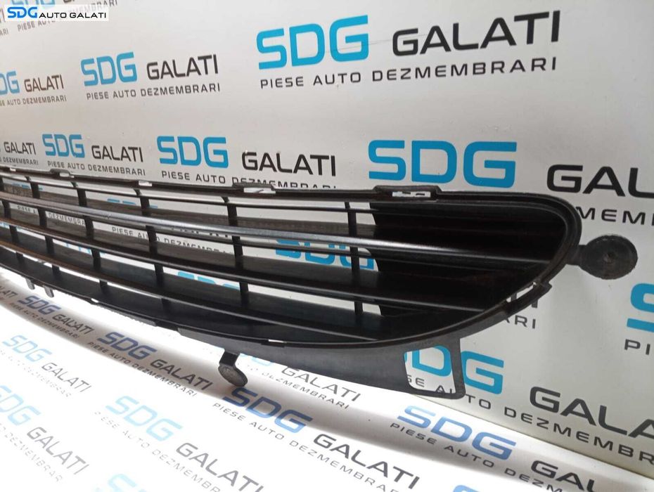 Grila Inferioara Centrala Spoiler Bara Fata Peugeot 307 2001 - 2004 Cod 9634014477 [M4404]