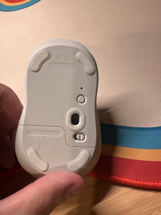 Мишка Logitech M650 бяла