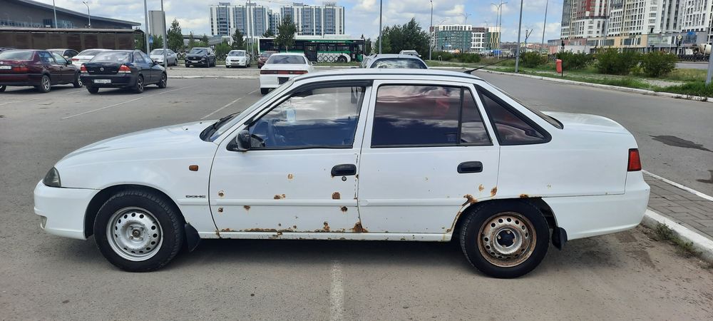 Нексия в хорошем состоянии
