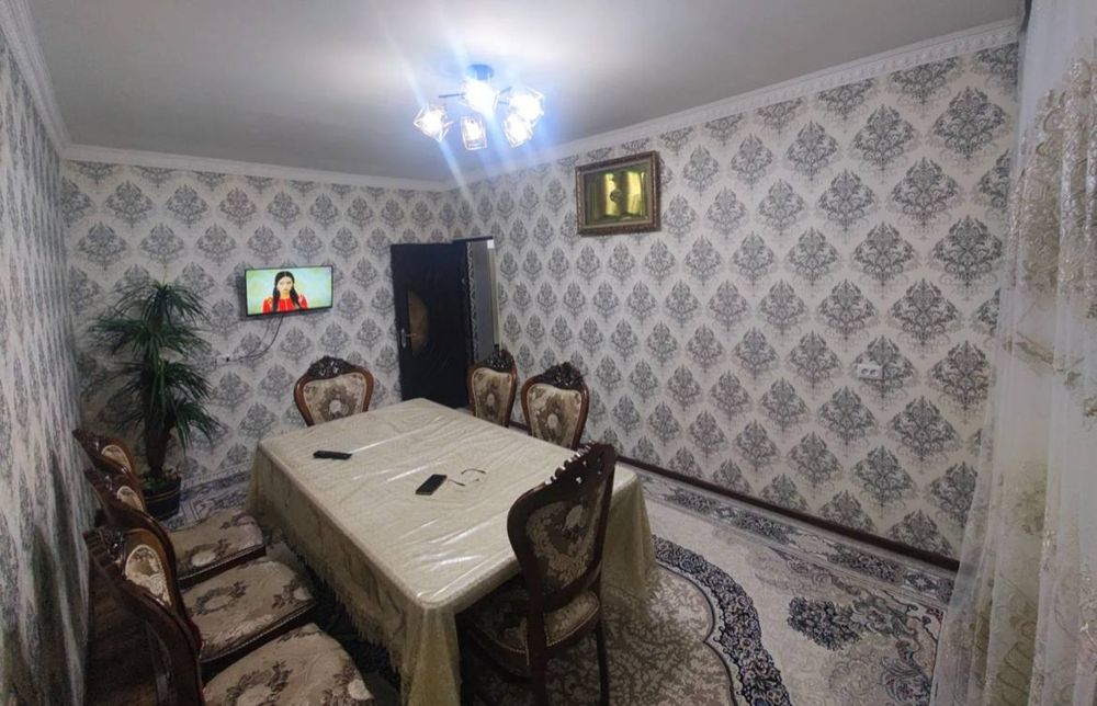 Срочно продаётся 2х комнатная квартира квартира в Юнусабаде