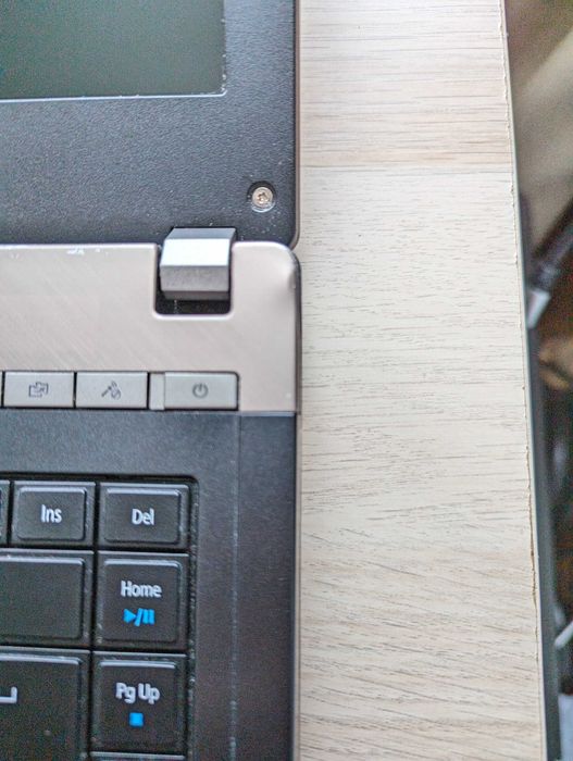 Лаптоп Acer TravelMate 6495 | 14 инча | i5-2520M | 8GB RAM | 240GB SSD