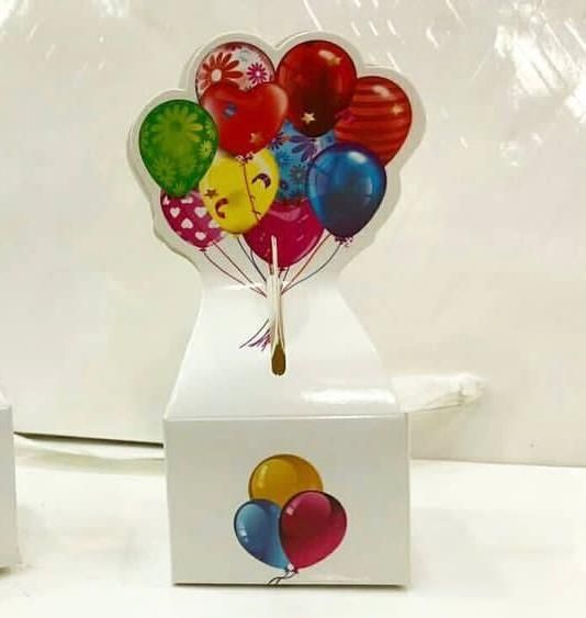 Бонбоньерки и значки Құдалар