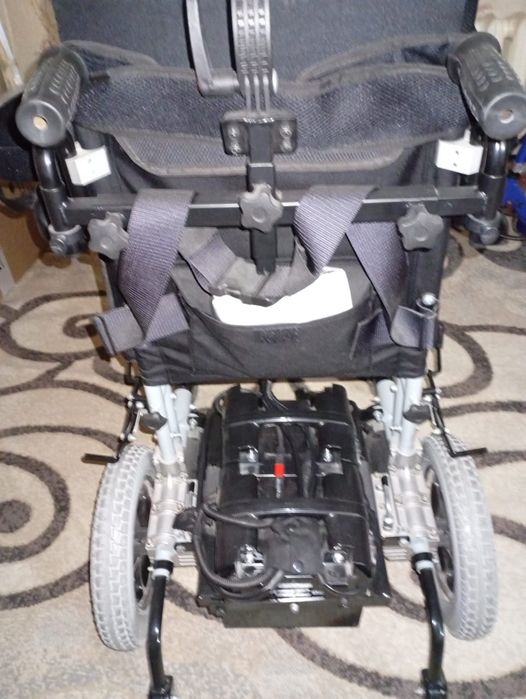 Инвалидная коляска