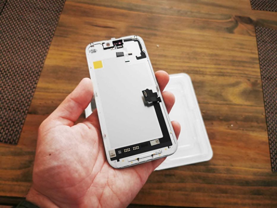 Ecran nou SOFT OLED pt Apple Iphone 17  display touchscreen