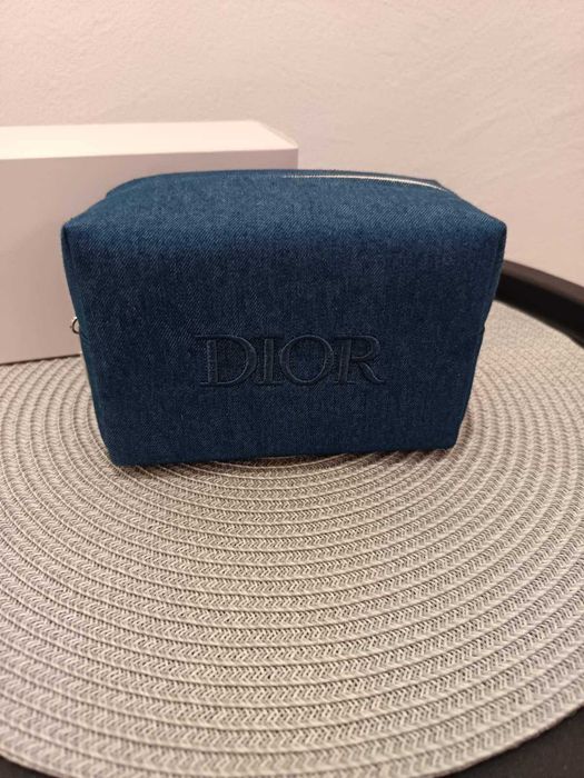 DIOR несесер от деним нов
