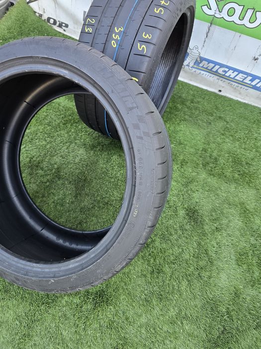 275 35 19 michelin