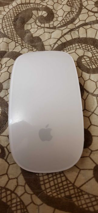 Apple Magic Mouse A1296 fuctional urme de uzura 70 lei