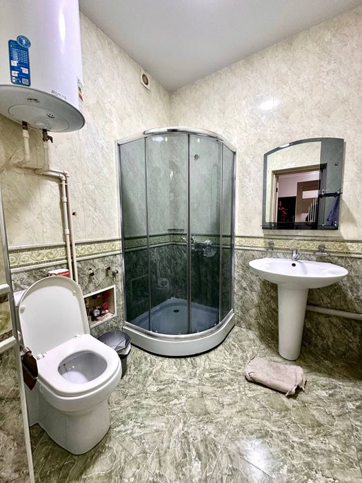 Hotel Uslubidagi Samarqanda 2 xonali Kvartira narxlar 1 kishi uchun