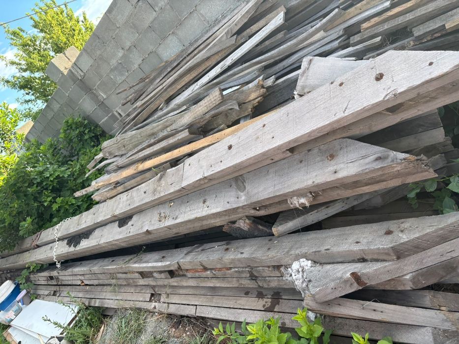 Срочно продам балки на крышу