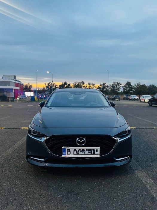 Mazda 3 Mazda 3 Sedan Exclusive-Line | Automată | 2.0 Skyactiv-X 186 CP