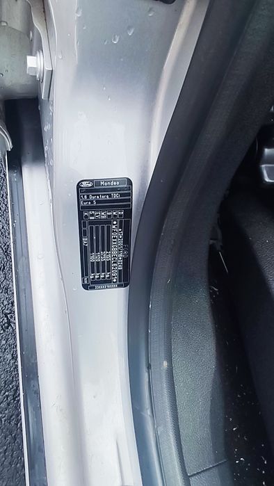 Vând Ford Mondeo!