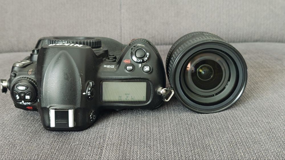 Nikon D3x+obiectiv 24-85 vr
