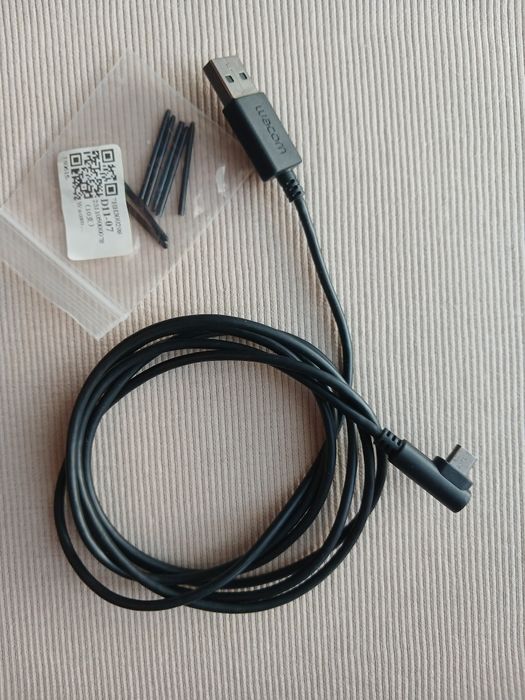 Графический планшет Wacom Intuos S Bluetooth