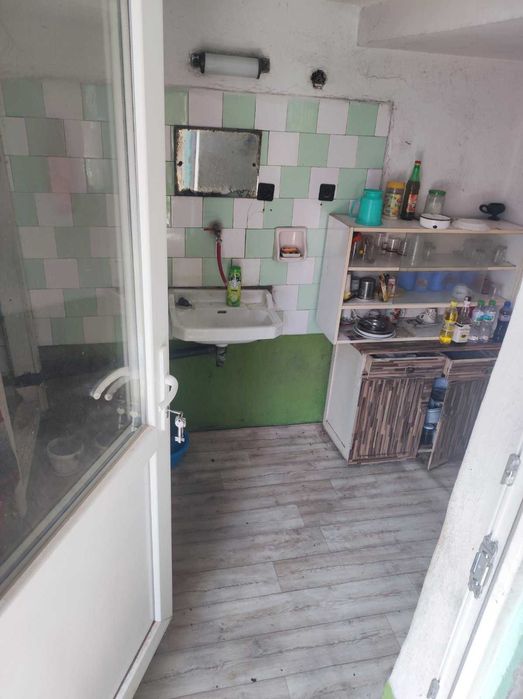 Продава се Къща в София, Република - 920 кв.м за 22 €/кв.м - Снимка #5