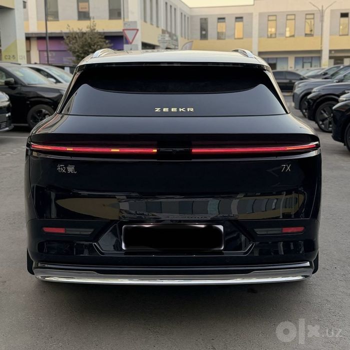 Zeekr 7x AWD full 2025 йил