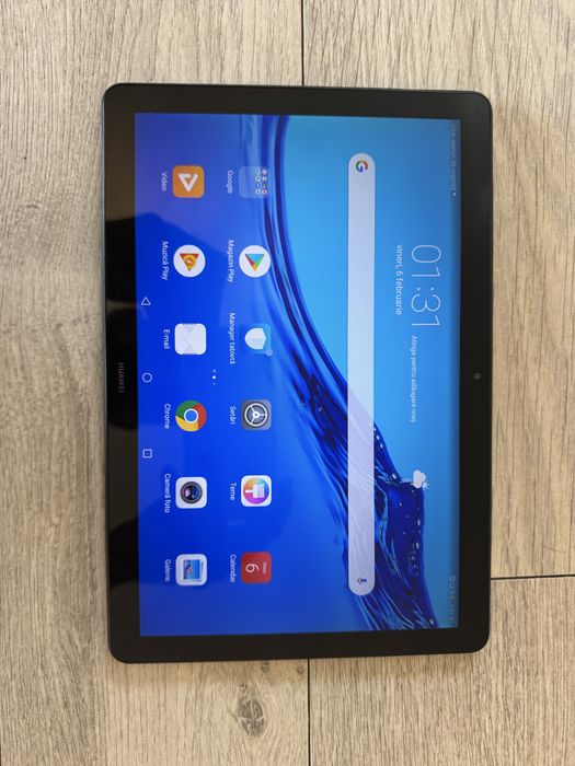 HUAWEI Mediapad T5 Originala impecabila 2GB cu 16GB memorie cu cartela sim 4G, model AGS2-L09 perfect functionala