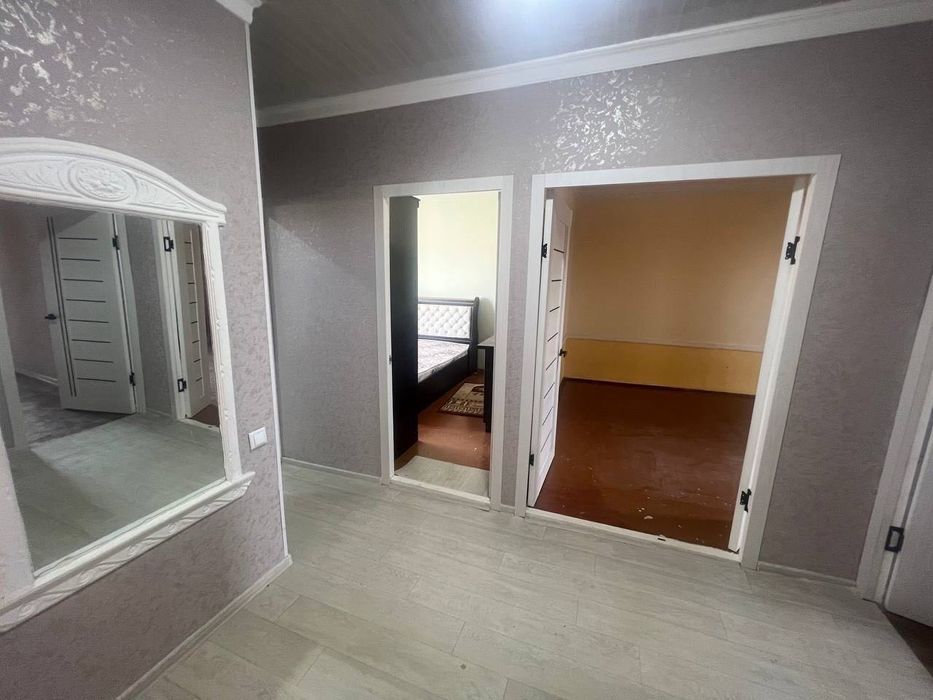 Сдается 3х комнатная квартира
Для семейным 
В гореде Алмалыке