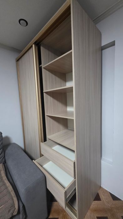 Продам шкаф купе б/у