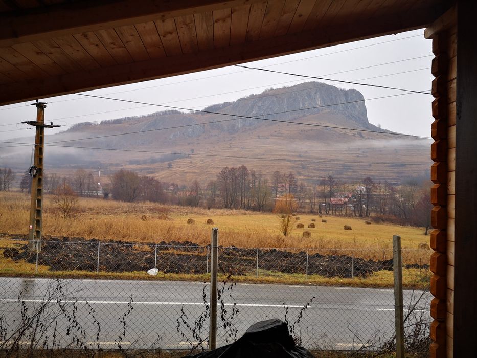 Ofertă luna Aprilie, 1400 lei /weekend /maxim 17 persoane