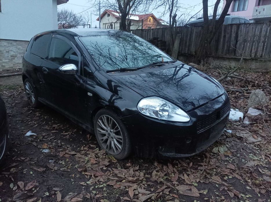 Fiat Grande Punto на части