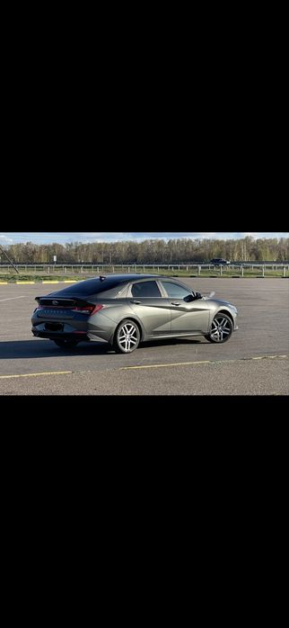 Продам сойлер Elantra