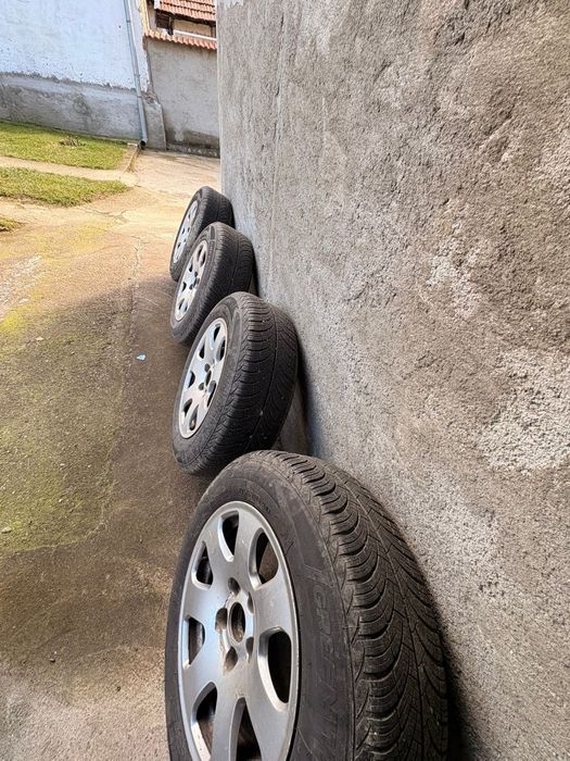 Vand jante 5x112 si cauciucuri mixte 195/65/15