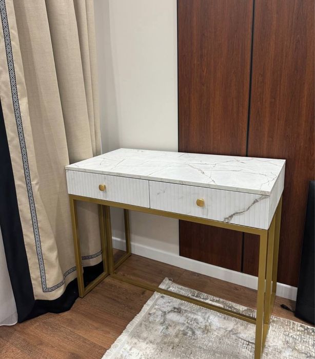 Стол трансформер 2,5 метров